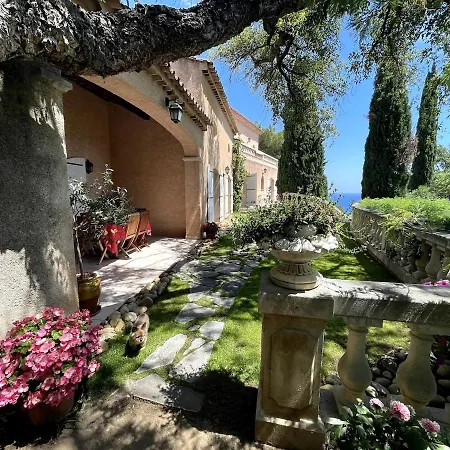 Semesterbostad Vu Golf Tropez Stunning Sea View Saint-Peïre-sur-Mer