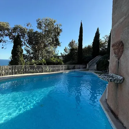 Vu Golf Tropez Stunning Sea View *