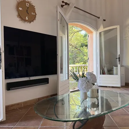 Vu Golf Tropez Stunning Sea View Ferienhaus